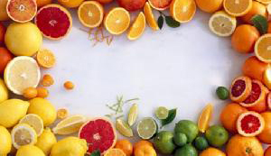 Different citrus fruits 